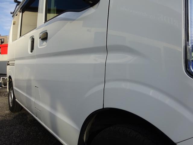 ＮＶ１００クリッパーバン ＤＸ　ＧＬセーフティパッケージ　４ＡＴ　ナビ　キーレス　ＥＴＣ　パワーウィンドウ　バックカメラ　禁煙車　電動ミラー　オートライト　禁煙車　衝突軽減ブレーキ　Ｂｌｕｅｔｏｏｔｈ　スペアキー　車線逸脱センサー　取扱説明書　保証書　記録簿（49枚目）