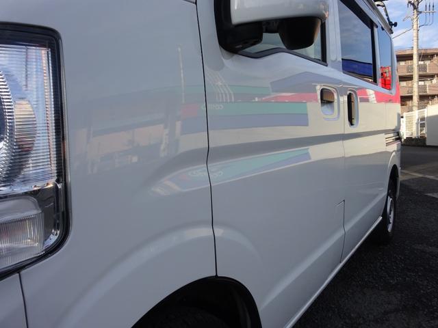 ＮＶ１００クリッパーバン ＤＸ　ＧＬセーフティパッケージ　４ＡＴ　ナビ　キーレス　ＥＴＣ　パワーウィンドウ　バックカメラ　禁煙車　電動ミラー　オートライト　禁煙車　衝突軽減ブレーキ　Ｂｌｕｅｔｏｏｔｈ　スペアキー　車線逸脱センサー　取扱説明書　保証書　記録簿（50枚目）