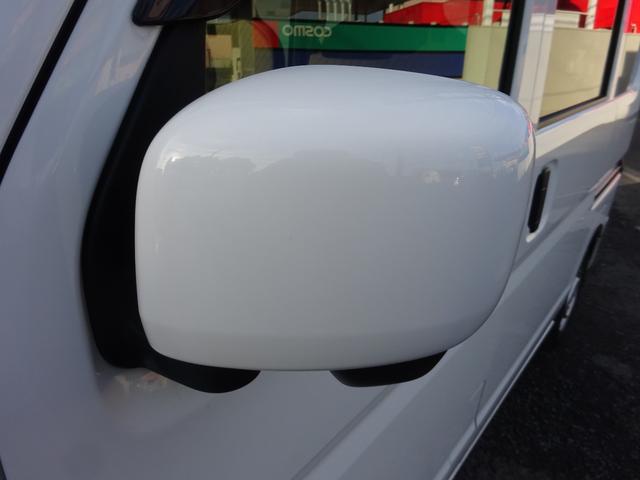 ＮＶ１００クリッパーバン ＤＸ　ＧＬセーフティパッケージ　４ＡＴ　ナビ　キーレス　ＥＴＣ　パワーウィンドウ　バックカメラ　禁煙車　電動ミラー　オートライト　禁煙車　衝突軽減ブレーキ　Ｂｌｕｅｔｏｏｔｈ　スペアキー　車線逸脱センサー　取扱説明書　保証書　記録簿（54枚目）