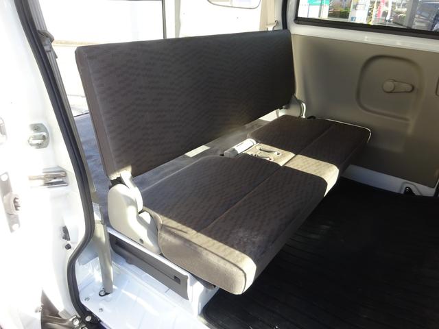 NV100クリッパーバン DX セーフティパッケージ 2nd発進 純正ナビ フルセグTV 禁煙車 キーレス バックカメラ コーナーセンサー オートライト Bluetooth 衝突軽減ブレーキ 車線逸脱センサー CD オーバーヘッドシェルフ 取扱説明書(16枚目)