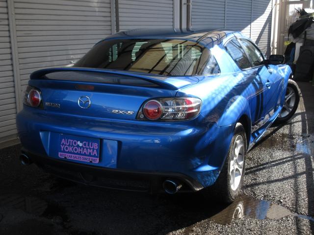 ＲＸ－８ 　ベースモデル　５ＭＴ　グレッディマフラー　キーレスエントリー　禁煙車　ＨＩＤ　運転席エアバッグ　助手席エアバッグ　ＡＢＳ　ＥＳＣ　エアコン　パワーステアリング　パワーウィンドウ（7枚目）