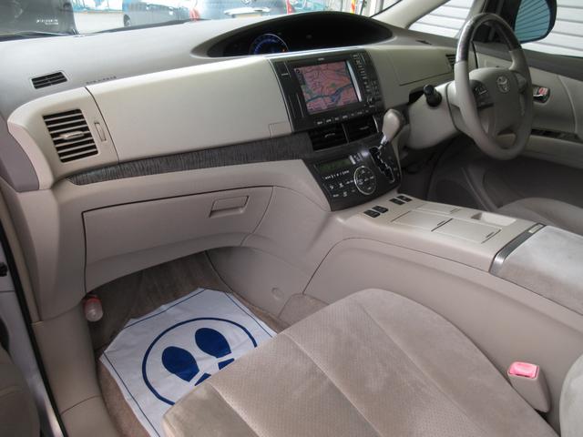 エスティマハイブリッド Ｇ　４ＷＤ　後期　メーカーオプションナビＴＶ　両Ｐスラドア　Ｆ＆Ｓ＆Ｂカメラ　ミュージックサーバ　ＣＤ　ＤＶＤ再生　シートヒーター　３列シート　パワーシート　ＨＩＤ　ＥＴＣ　アルミホイール　スマートキー（26枚目）