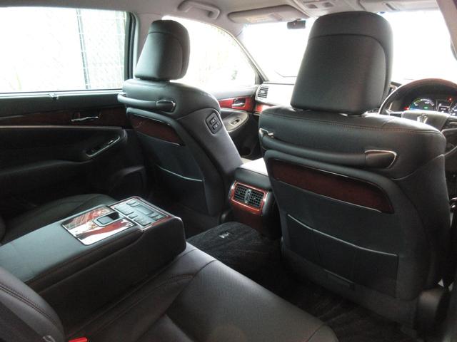 クラウンマジェスタ Fバージョン 最終型 セーフティセンス 黒革 メーカーOPナビTV 禁煙 フルセグ ミュージックサーバ ドライブレコーダー CD DVD再生 ミュージックプレイヤー接続可 バックカメラ パワーシート シートヒーター(23枚目)