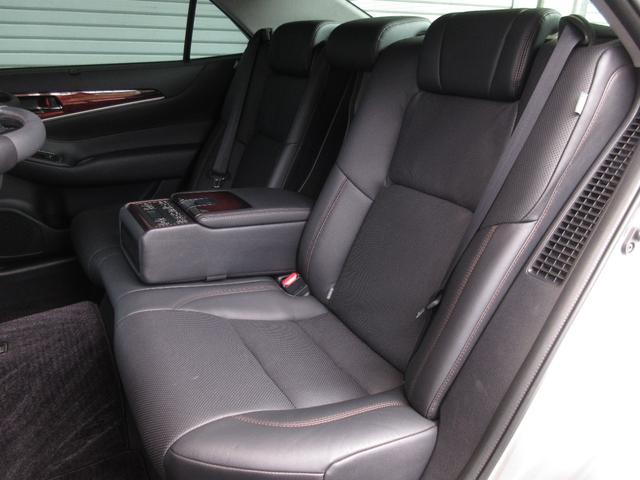 クラウンマジェスタ Fバージョン 最終型 セーフティセンス 黒革 メーカーOPナビTV 禁煙 フルセグ ミュージックサーバ ドライブレコーダー CD DVD再生 ミュージックプレイヤー接続可 バックカメラ パワーシート シートヒーター(26枚目)