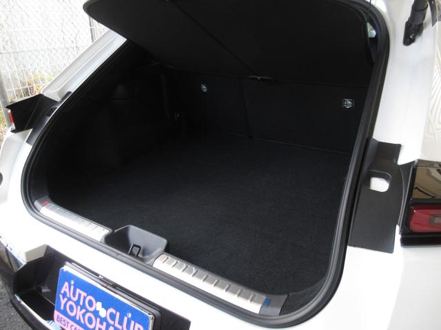 クラウンスポーツ RS E-Four 4WD モデリスタエアロ ガラスルーフ 黒革 PHEV フロントカメラ サイドカメラ バックカメラ 全周囲カメラ ミュージックプレイヤー接続可 革シート シートヒーター シートエアコン(33枚目)