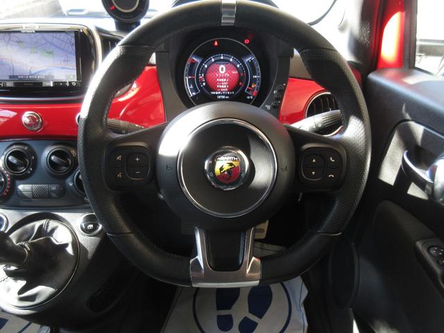 アバルト５９５ 　後期　５速ＭＴ　フルセグナビ　ドライブレコーダー　ミュージックサーバ　ＣＤ　ＤＶＤ再生　ミュージックプレイヤー接続可　ＨＩＤライト　ターボ　クリアランスソナー　禁煙車　ＡＷ　キーレスエントリー（10枚目）