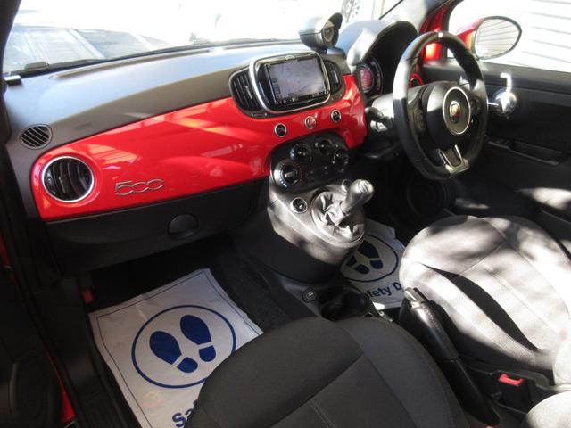 アバルト５９５ 　後期　５速ＭＴ　フルセグナビ　ドライブレコーダー　ミュージックサーバ　ＣＤ　ＤＶＤ再生　ミュージックプレイヤー接続可　ＨＩＤライト　ターボ　クリアランスソナー　禁煙車　ＡＷ　キーレスエントリー（24枚目）