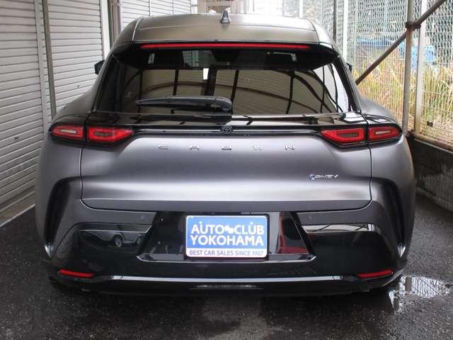 クラウンスポーツ ＲＳ　ザ　リミテッド－マットメタル　Ｅ－Ｆｏｕｒ　４ＷＤ　限定車　ワンオフ鍛造２２インチアルミホイール　マットメタル（6枚目）