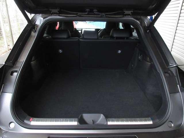 クラウンスポーツ ＲＳ　ザ　リミテッド－マットメタル　Ｅ－Ｆｏｕｒ　４ＷＤ　限定車　ワンオフ鍛造２２インチアルミホイール　マットメタル（23枚目）