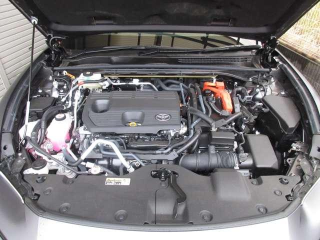 クラウンスポーツ ＲＳ　ザ　リミテッド－マットメタル　Ｅ－Ｆｏｕｒ　４ＷＤ　限定車　ワンオフ鍛造２２インチアルミホイール　マットメタル（26枚目）