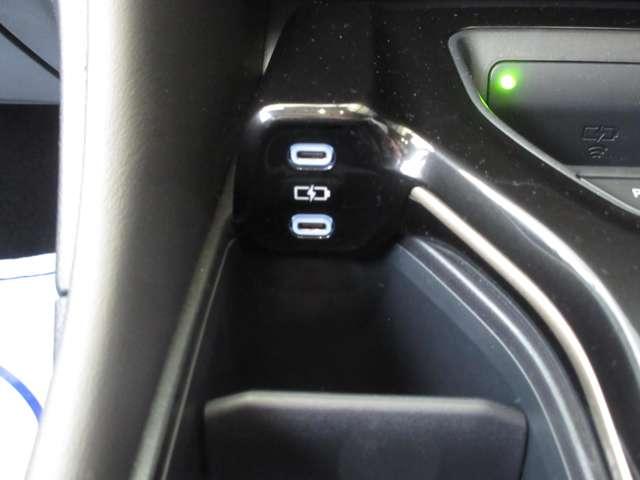 クラウンスポーツ ＲＳ　ザ　リミテッド－マットメタル　Ｅ－Ｆｏｕｒ　４ＷＤ　限定車　ワンオフ鍛造２２インチアルミホイール　マットメタル（34枚目）