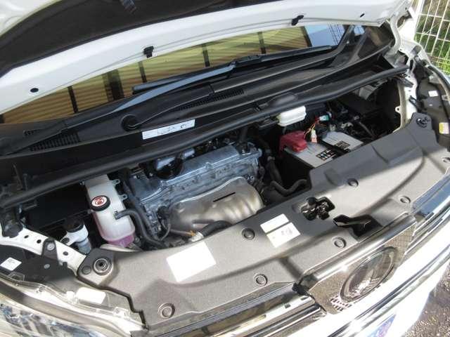 ヴェルファイア ２．５Ｚ　Ｇエディション　４ＷＤ　黒革エアーシート　１０型ナビＴＶ付き　１２．８型フリップダウンモニター　両側パワードア　ＬＥＤライト　オートライト　アルミホイール　パワーシート　コーナーセンサ　衝突被害軽減　車線逸脱警告（32枚目）