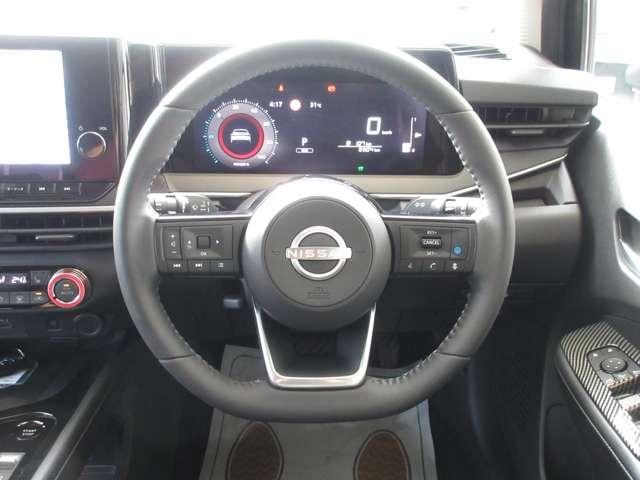 ノート X BUSOUフルエアロ メーカーオプションナビ プロパイロット 地デジフルセグ リアカメラ 衝突被害軽減ブレ-キ 前後センサー 前席シートヒーター 全方位カメラ 横滑防止装置 ETC付 アルミ 禁煙車(15枚目)