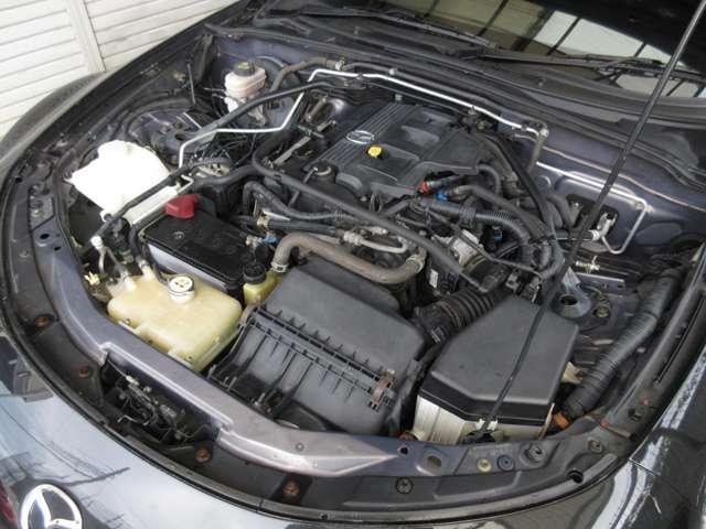 ロードスター ＲＳ　６速ＭＴ　ＨＩＤ　ワイン幌　ダブルエアバッグ　パワーステアリング　パワーウインドウ　エアコン　キーレス　アルミホイール（28枚目）