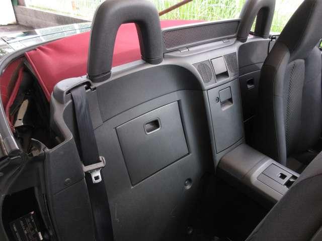 ロードスター ＲＳ　６速ＭＴ　ＨＩＤ　ワイン幌　ダブルエアバッグ　パワーステアリング　パワーウインドウ　エアコン　キーレス　アルミホイール（31枚目）