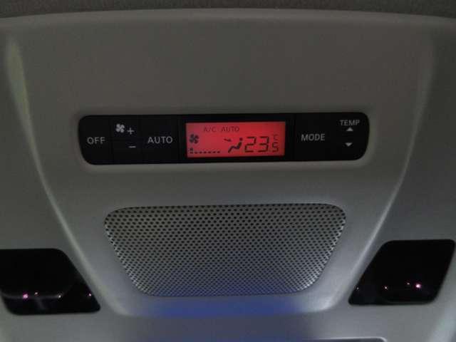 エルグランド ３５０ハイウェイスター　両側パワースライドドア　純正ナビＴＶ＆フリップダウンモニター　禁煙車　パワーウィンドウ　オートエアコン　キーレスエントリー　記録簿　３列シート　ＨＤＤナビ　バックモニター　両側自動スライドドア（33枚目）