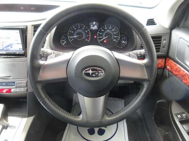 経験豊富なスタッフが、お客様のトータルカーアドバイザーとして親身に相談、対応をさせて頂きます。徹底したアフターフォローを大切に考え、末長いお付き合いができるように努めてまいります。