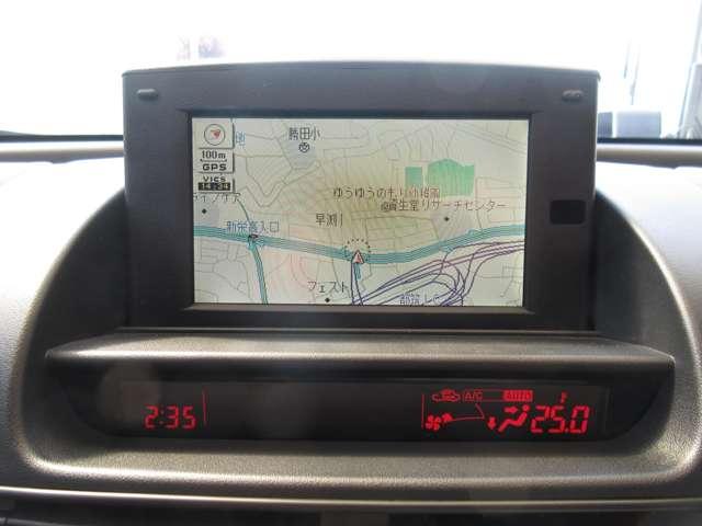 内外装につきましては、専任の熟練のスタッフが真心込めて丁寧に車内清掃、外装磨きを致します。ご納車までにしっかり綺麗にお仕上げ致します。ご安心下さい。