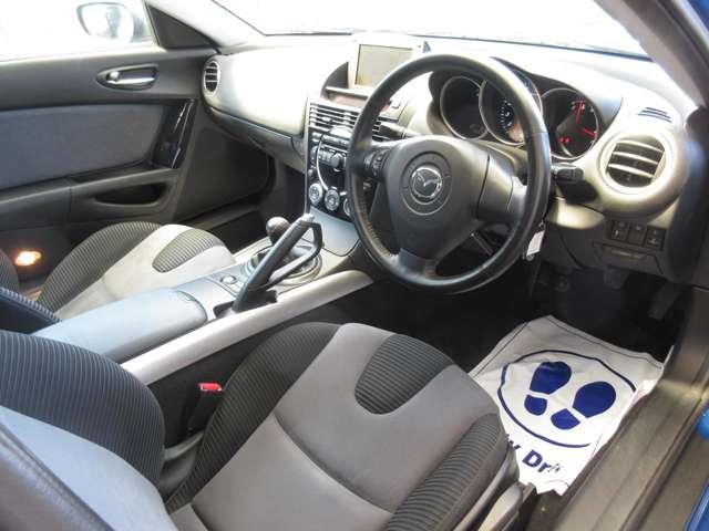 ＲＸ－８ ベースモデル　５速ＭＴ　社外マフラー（8枚目）