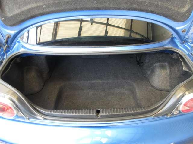 ＲＸ－８ ベースモデル　５速ＭＴ　社外マフラー（21枚目）