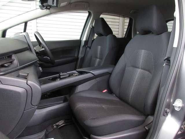 ノート Ｘ　プロパイロット　メーカーオプションナビＴＶ＆アラウンドビューモニター　地デジフルセグ　リアカメラ　衝突被害軽減ブレ－キ　前後センサー　全方位カメラ　横滑防止装置　ＥＴＣ付　インテリジェントキー（8枚目）