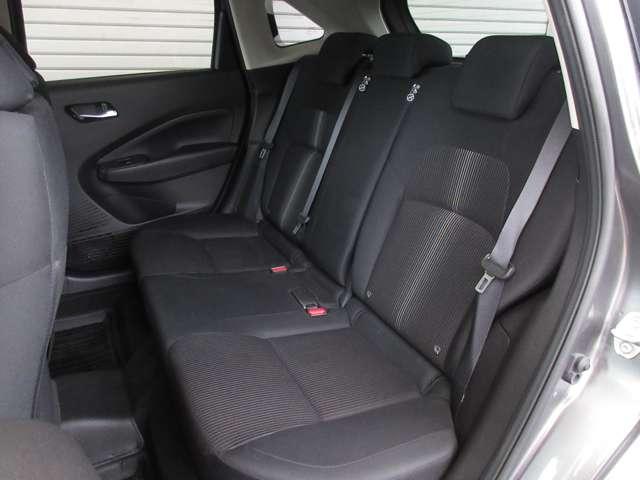 ノート Ｘ　プロパイロット　メーカーオプションナビＴＶ＆アラウンドビューモニター　地デジフルセグ　リアカメラ　衝突被害軽減ブレ－キ　前後センサー　全方位カメラ　横滑防止装置　ＥＴＣ付　インテリジェントキー（11枚目）