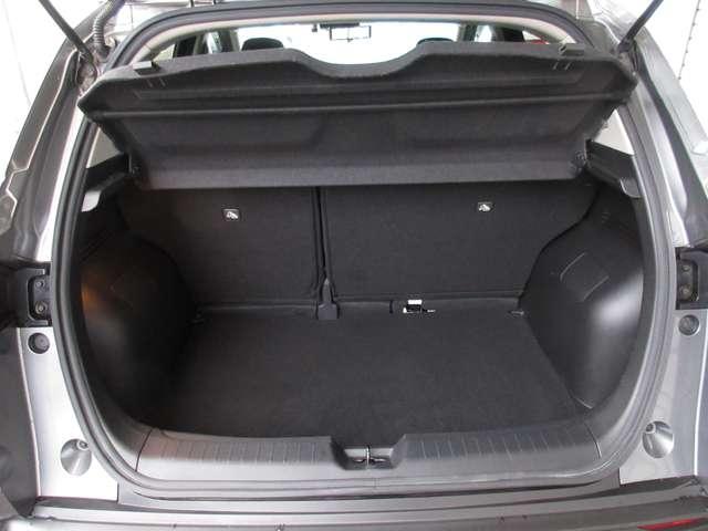 ノート Ｘ　プロパイロット　メーカーオプションナビＴＶ＆アラウンドビューモニター　地デジフルセグ　リアカメラ　衝突被害軽減ブレ－キ　前後センサー　全方位カメラ　横滑防止装置　ＥＴＣ付　インテリジェントキー（23枚目）
