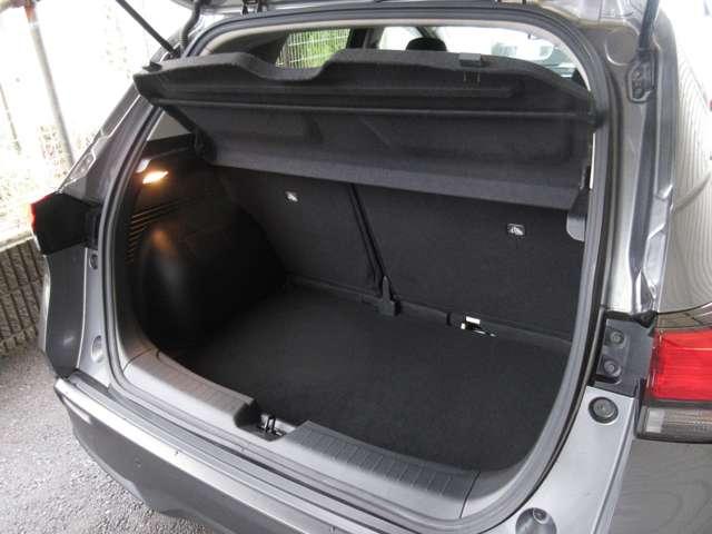 ノート Ｘ　プロパイロット　メーカーオプションナビＴＶ＆アラウンドビューモニター　地デジフルセグ　リアカメラ　衝突被害軽減ブレ－キ　前後センサー　全方位カメラ　横滑防止装置　ＥＴＣ付　インテリジェントキー（24枚目）