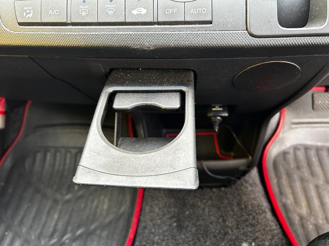 フリードスパイク Ｇ　エアロ　ナビＴＶ　ＥＴＣ　Ｂｌｕｅｔｏｏｔｈ　前後ドライブレコーダー（24枚目）