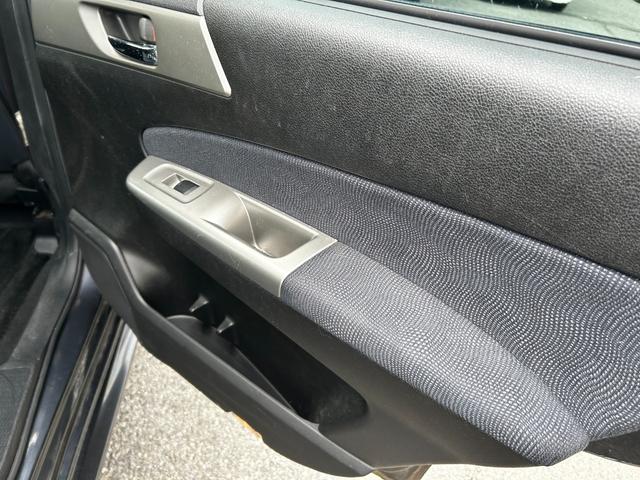 SUBARU EXIGA 2.0I-S