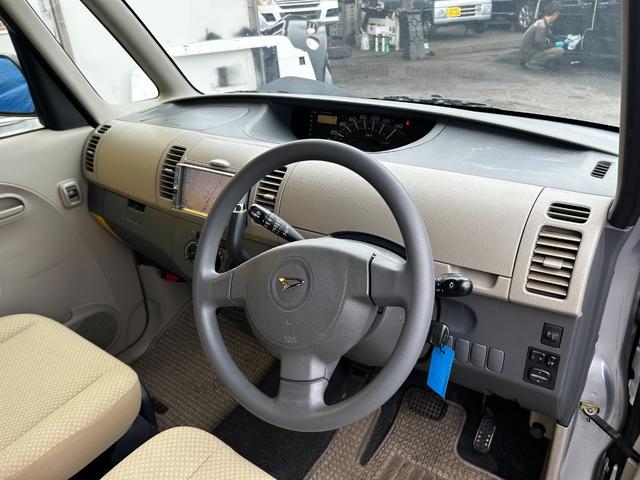 タント 　スローパー　福祉車両　車椅子固定装置　助手席リフトアップシート　ＨＤＤナビ　ＴＶ　ＥＴＣ　走行距離５６４００キロ（14枚目）
