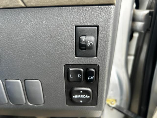 タント 　スローパー　福祉車両　車椅子固定装置　助手席リフトアップシート　ＨＤＤナビ　ＴＶ　ＥＴＣ　走行距離５６４００キロ（16枚目）