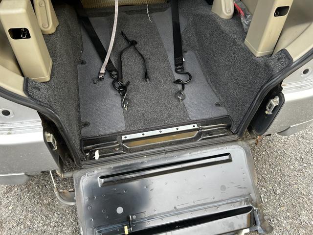 タント 　スローパー　福祉車両　車椅子固定装置　助手席リフトアップシート　ＨＤＤナビ　ＴＶ　ＥＴＣ　走行距離５６４００キロ（35枚目）