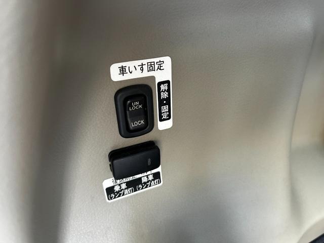 タント 　スローパー　福祉車両　車椅子固定装置　助手席リフトアップシート　ＨＤＤナビ　ＴＶ　ＥＴＣ　走行距離５６４００キロ（38枚目）