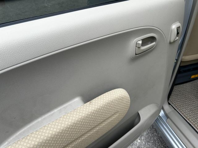 タント 　スローパー　福祉車両　車椅子固定装置　助手席リフトアップシート　ＨＤＤナビ　ＴＶ　ＥＴＣ　走行距離５６４００キロ（40枚目）