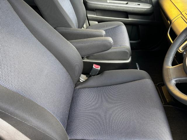 ステップワゴン スパーダS Z HDDナビパッケージ トップライトルーフ 両側パワースライドドア HDDナビ バックカメラ ETC 8人乗り 走行距離65600キロ(18枚目)