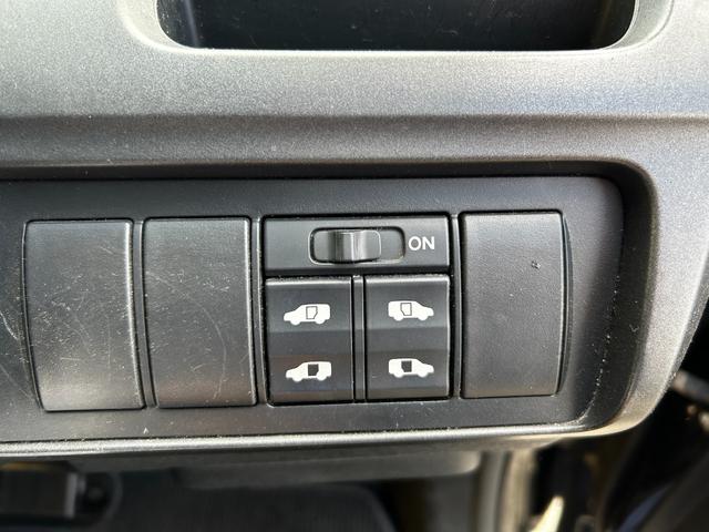 ステップワゴン スパーダS Z HDDナビパッケージ トップライトルーフ 両側パワースライドドア HDDナビ バックカメラ ETC 8人乗り 走行距離65600キロ(19枚目)