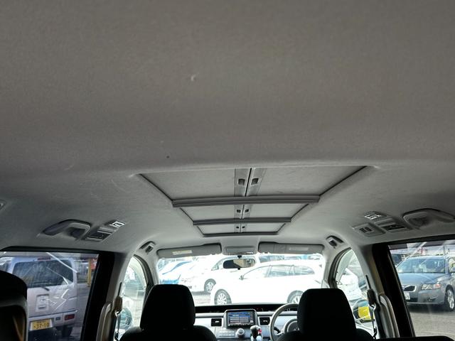 ステップワゴン スパーダS Z HDDナビパッケージ トップライトルーフ 両側パワースライドドア HDDナビ バックカメラ ETC 8人乗り 走行距離65600キロ(43枚目)