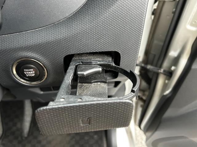 ソリオ Ｘ　走行距離３７３００キロ　フルエアロ　ナビ　ＴＶ　ＥＴＣ　バックカメラ　スマートキー　パワースライドドア　１年間・走行距離無制限・保証付き（18枚目）