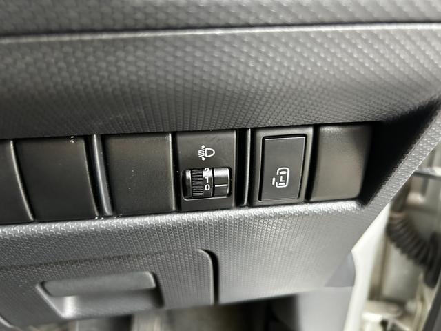 ソリオ Ｘ　走行距離３７３００キロ　フルエアロ　ナビ　ＴＶ　ＥＴＣ　バックカメラ　スマートキー　パワースライドドア　１年間・走行距離無制限・保証付き（19枚目）