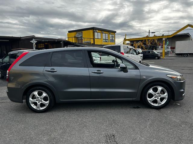 ストリーム X 走行距離28100キロ シートカバー ナビ TV ETC キーレス 7人乗り(7枚目)