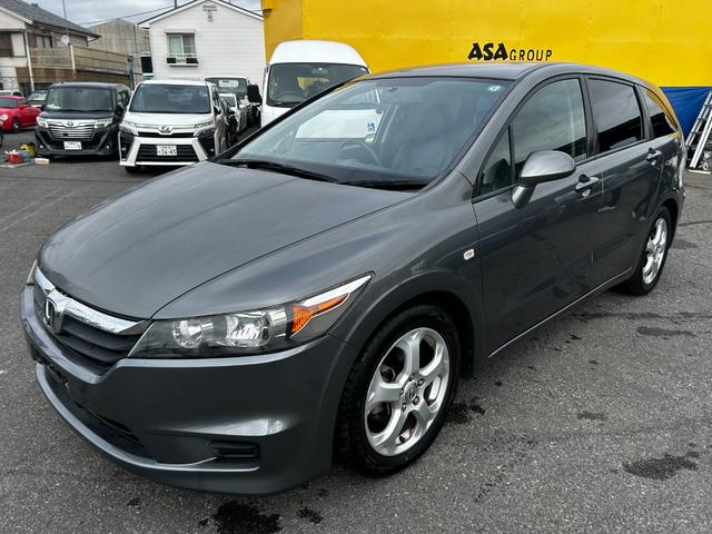 ストリーム X 走行距離28100キロ シートカバー ナビ TV ETC キーレス 7人乗り(12枚目)