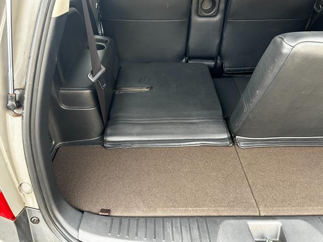 ストリーム X 走行距離28100キロ シートカバー ナビ TV ETC キーレス 7人乗り(36枚目)