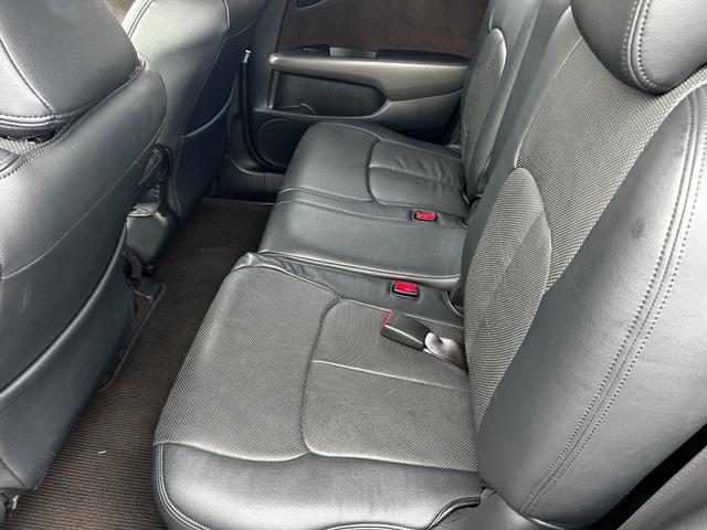 ストリーム X 走行距離28100キロ シートカバー ナビ TV ETC キーレス 7人乗り(39枚目)