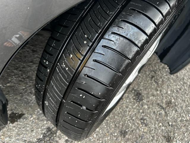 ストリーム X 走行距離28100キロ シートカバー ナビ TV ETC キーレス 7人乗り(46枚目)