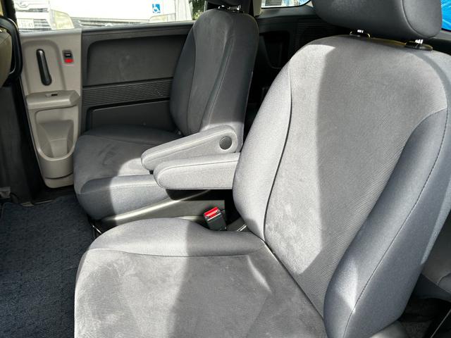 フリード Gi エアロ フルエアロ 両側パワースライドドア ナビ TV ETC バックカメラ 前後ドライブレコーダー ウィンカーミラー 7人乗り 走行距離58400キロ(39枚目)