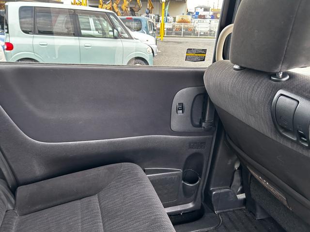 セレナ ２０Ｓ　Ｖセレクション　ナビ　ＴＶ　ＥＴＣ　バックカメラ　Ｂｌｕｅｔｏｏｔｈ　パワースライドドア　スマートキー　走行距離６６９００キロ（33枚目）