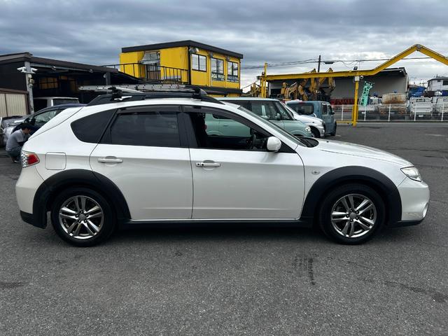 XV 1.5i 1.5i(5名) ナビ フルセグTV ETC Bluetooth バックカメラ フルエアロ スマートキー キャリア 記録簿 走行距離69600キロ(6枚目)