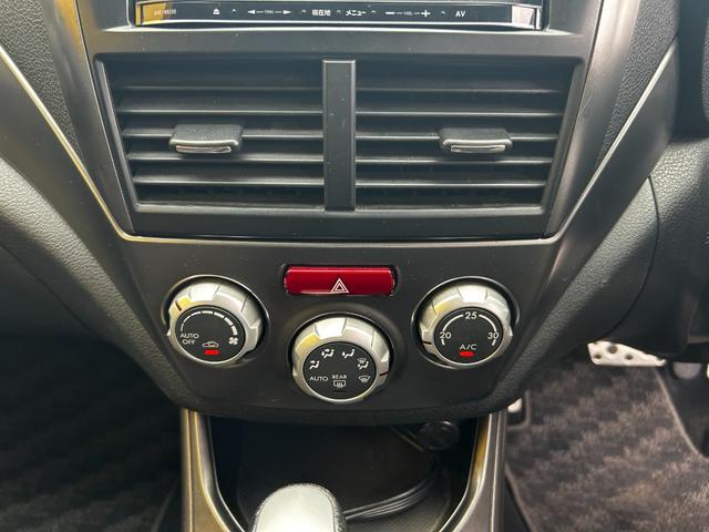 XV 1.5i 1.5i(5名) ナビ フルセグTV ETC Bluetooth バックカメラ フルエアロ スマートキー キャリア 記録簿 走行距離69600キロ(27枚目)