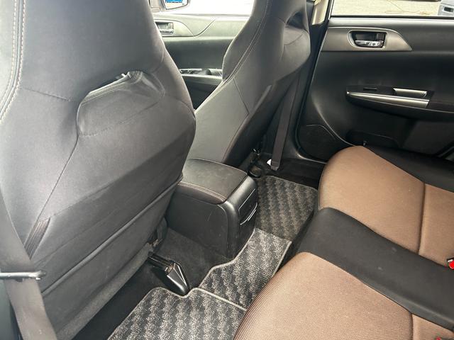 XV 1.5i 1.5i(5名) ナビ フルセグTV ETC Bluetooth バックカメラ フルエアロ スマートキー キャリア 記録簿 走行距離69600キロ(43枚目)